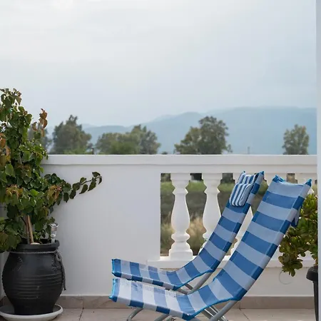 Avra Nafplio * Nea Kios